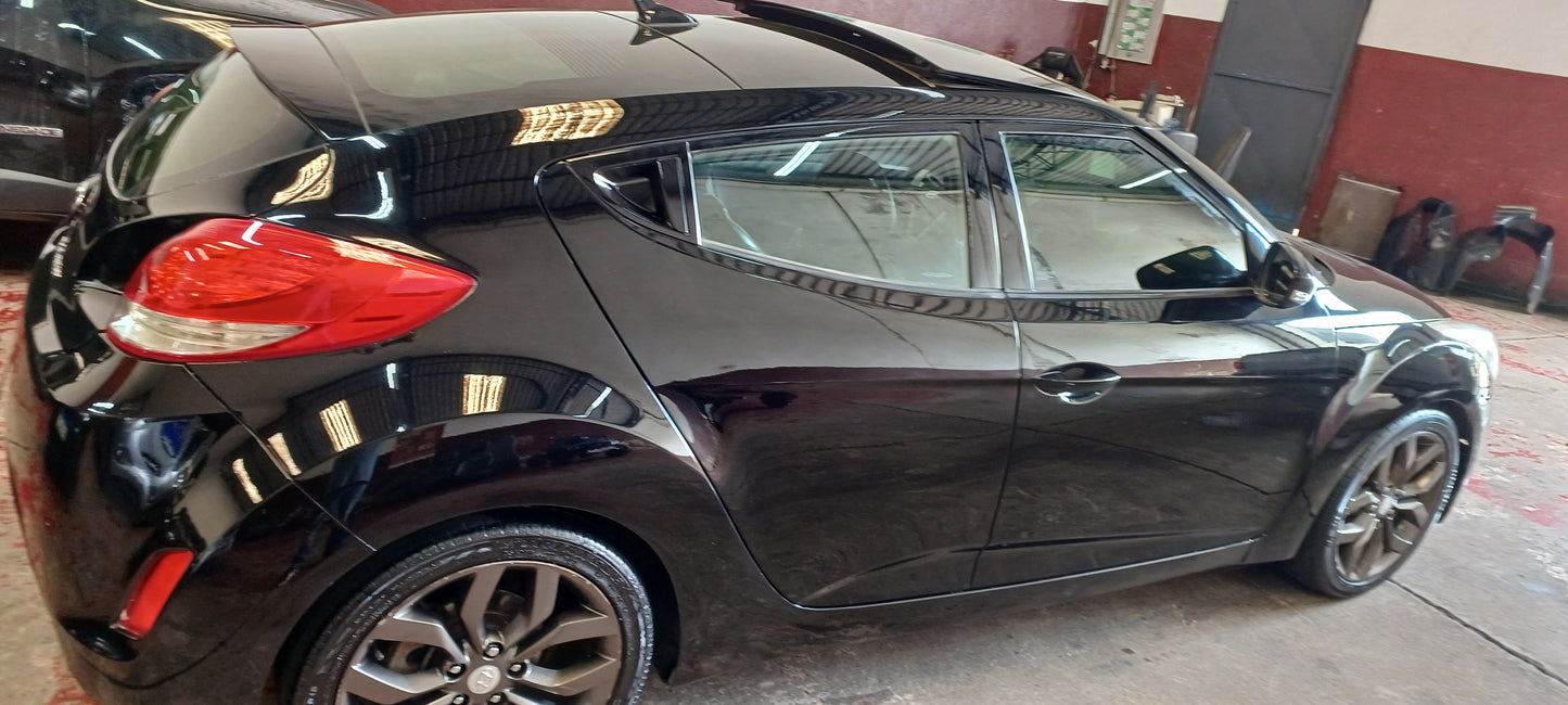 VELOSTER 2012