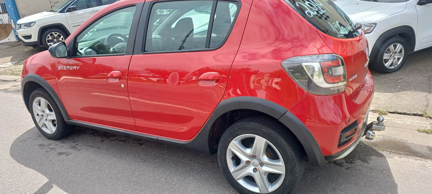 SANDERO STEPWAY 1.6  COMPLETO 2019