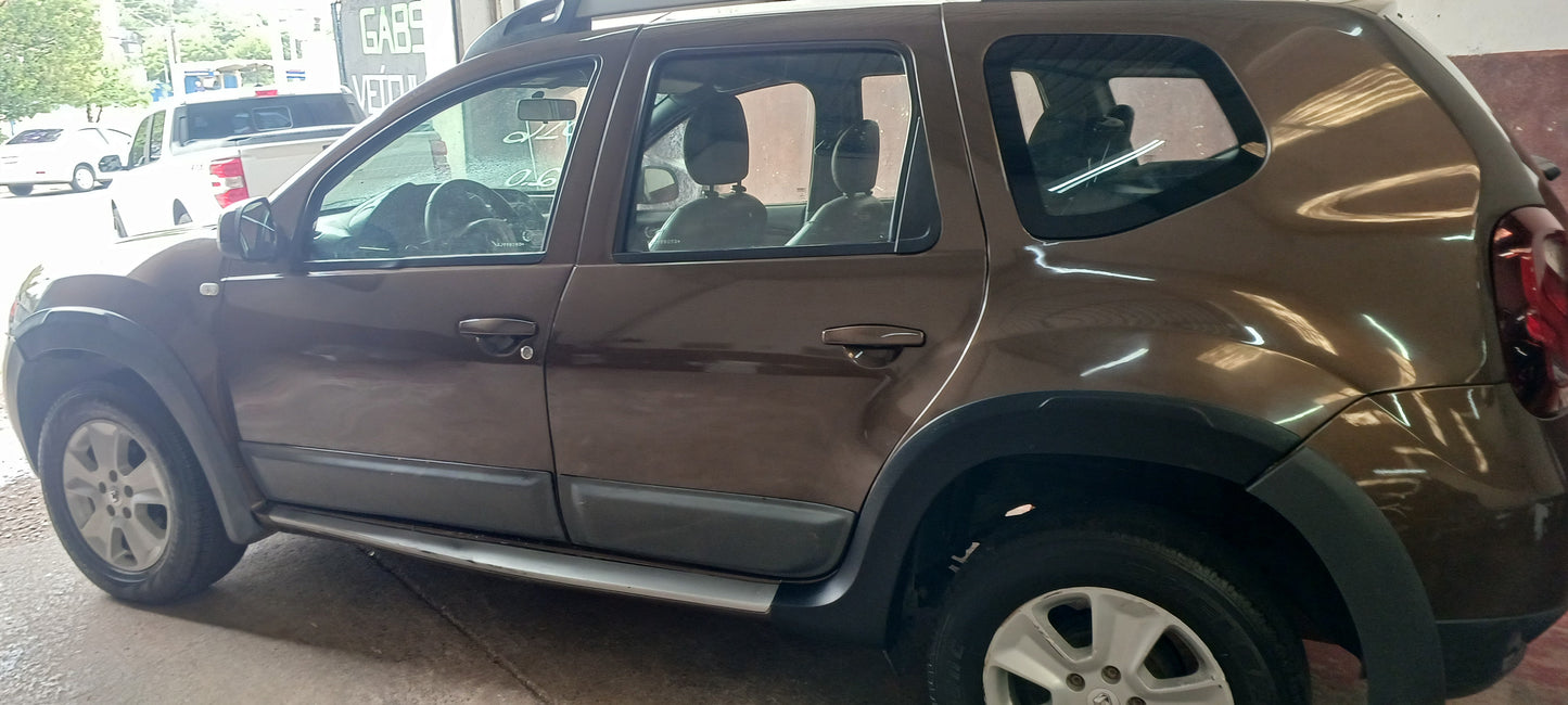 DUSTER AUTOMATICA 2016